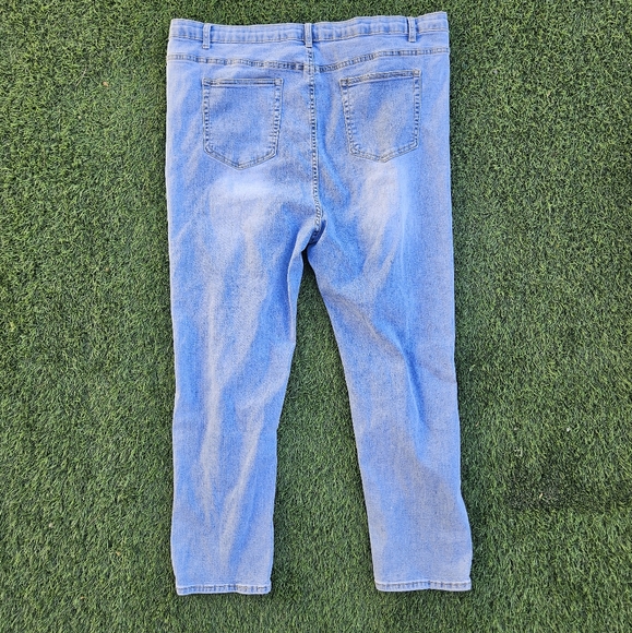 Pretty Little Thing 5 Pocket Skinny Denim Jeans Ripped Knees Womens Size US 22 - Picture 7 of 9